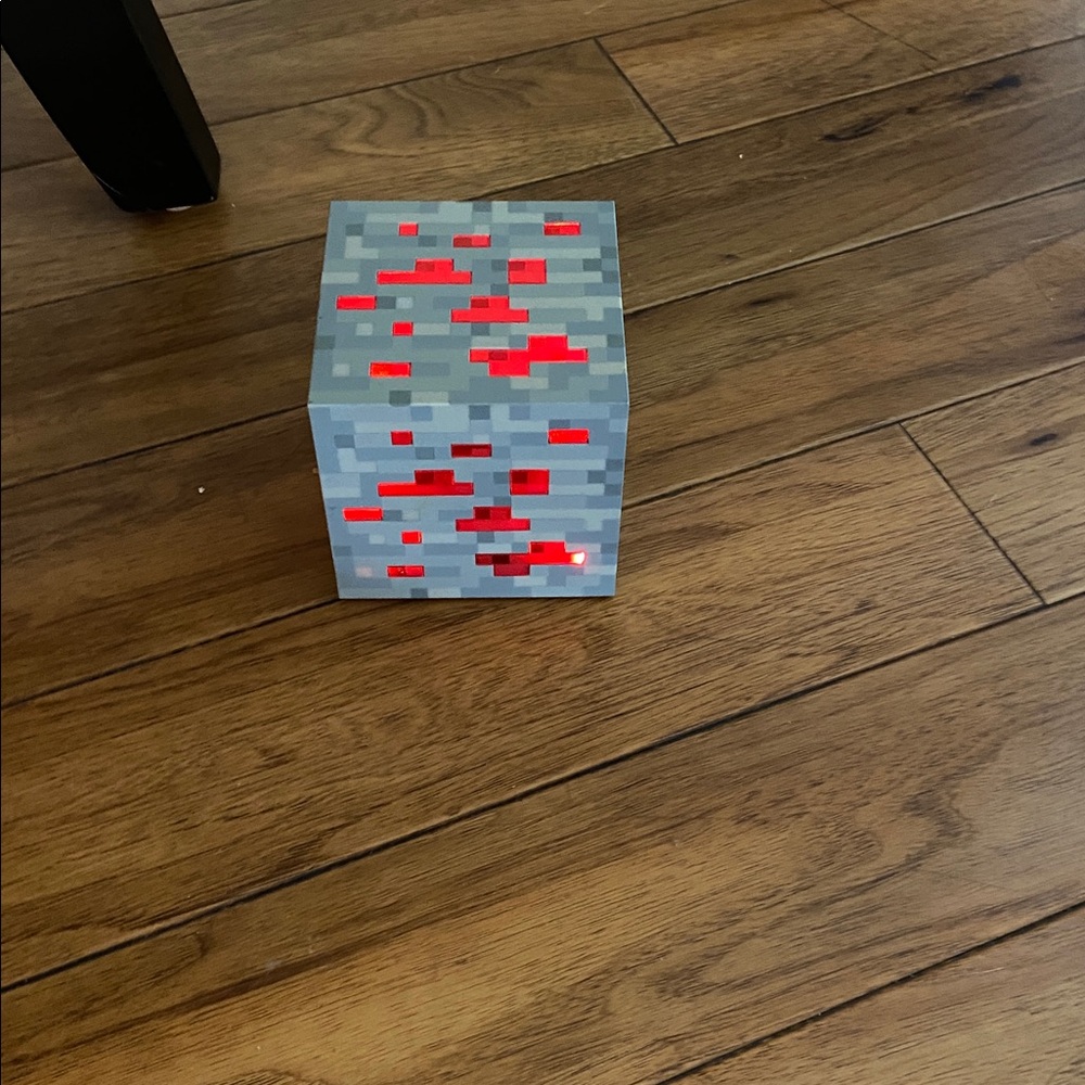 Minecraft Torch and Ore Block Set - Picture 2 of 3